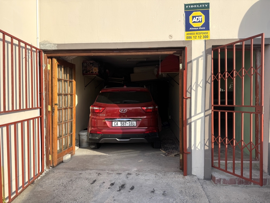 2 Bedroom Property for Sale in Kuilsrivier Industria Western Cape